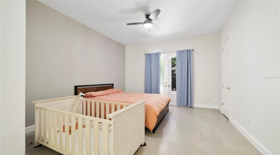 KISSIMMEE, Florida 34747, 6 Bedrooms Bedrooms, ,5 BathroomsBathrooms,Residential,For Sale,OAK SHADOWS,0,MFRO6405094