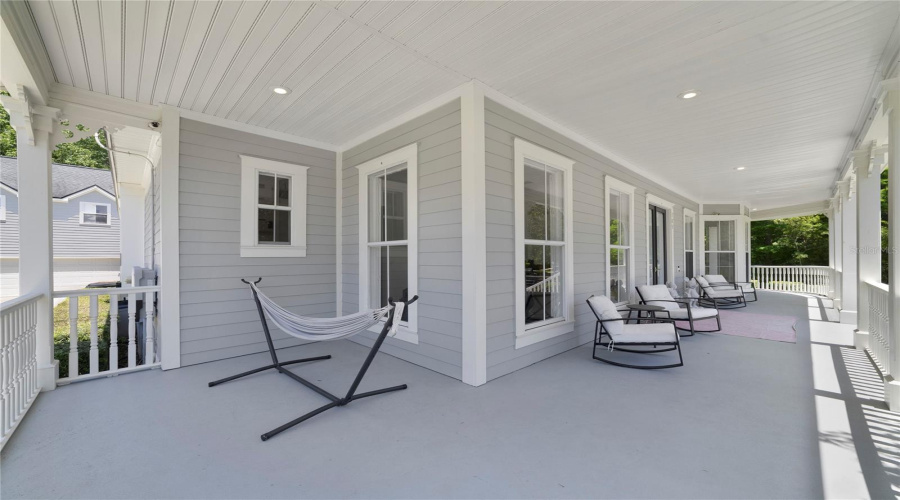 KISSIMMEE, Florida 34747, 6 Bedrooms Bedrooms, ,5 BathroomsBathrooms,Residential,For Sale,OAK SHADOWS,0,MFRO6405094