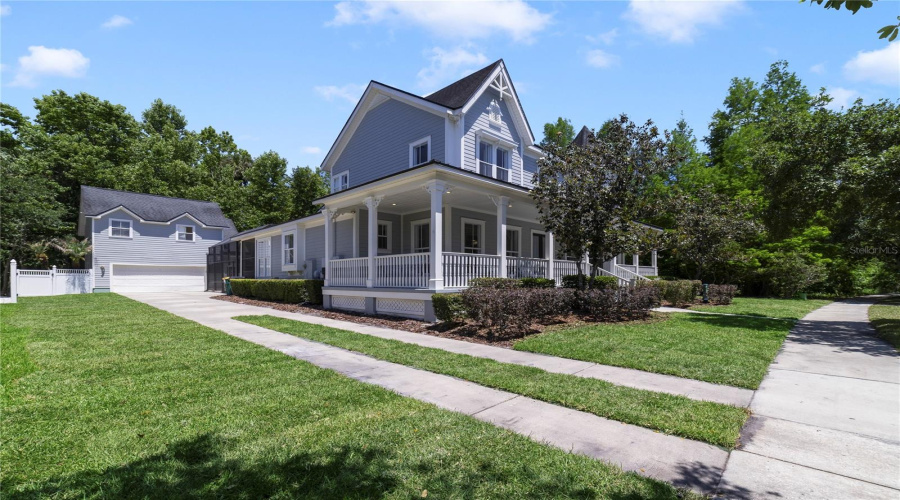KISSIMMEE, Florida 34747, 6 Bedrooms Bedrooms, ,5 BathroomsBathrooms,Residential,For Sale,OAK SHADOWS,0,MFRO6405094