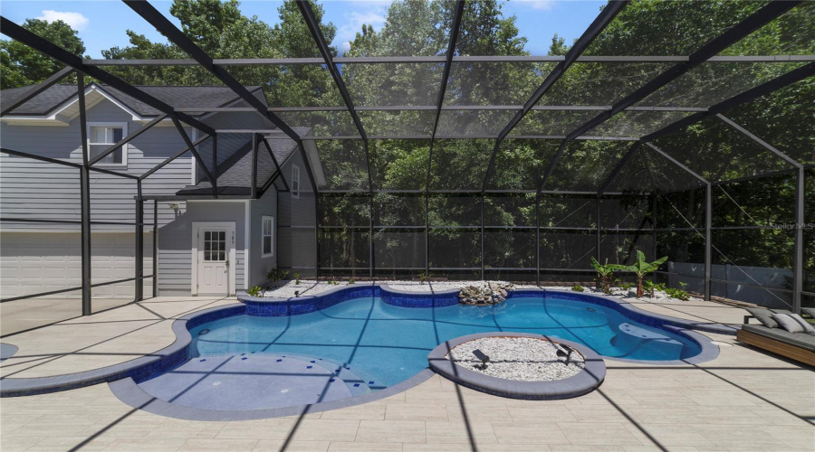 KISSIMMEE, Florida 34747, 6 Bedrooms Bedrooms, ,5 BathroomsBathrooms,Residential,For Sale,OAK SHADOWS,0,MFRO6405094