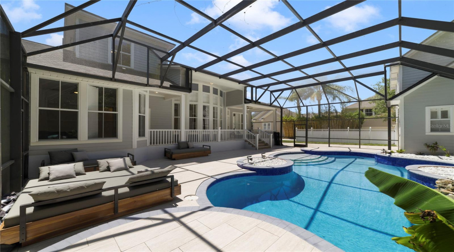 KISSIMMEE, Florida 34747, 6 Bedrooms Bedrooms, ,5 BathroomsBathrooms,Residential,For Sale,OAK SHADOWS,0,MFRO6405094