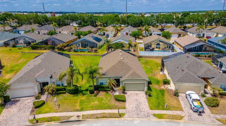DAVENPORT, Florida 33896, 4 Bedrooms Bedrooms, ,3 BathroomsBathrooms,Residential,For Sale,BALMORAL,0,MFRS5149030