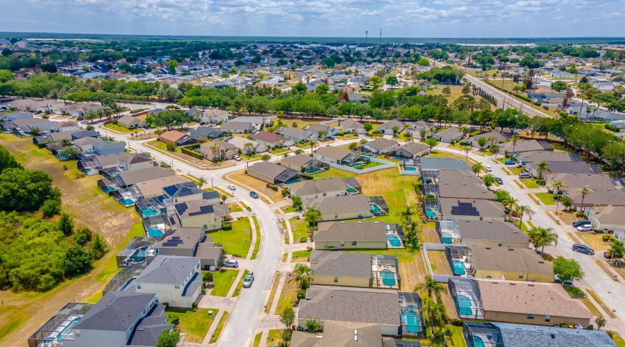DAVENPORT, Florida 33896, 4 Bedrooms Bedrooms, ,3 BathroomsBathrooms,Residential,For Sale,BALMORAL,0,MFRS5149030