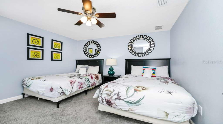 DAVENPORT, Florida 33896, 9 Bedrooms Bedrooms, ,5 BathroomsBathrooms,Residential,For Sale,ROLLING FAIRWAY,0,MFRO6404509
