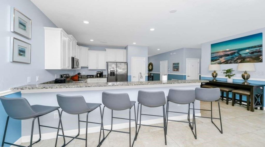 DAVENPORT, Florida 33896, 9 Bedrooms Bedrooms, ,5 BathroomsBathrooms,Residential,For Sale,ROLLING FAIRWAY,0,MFRO6404509
