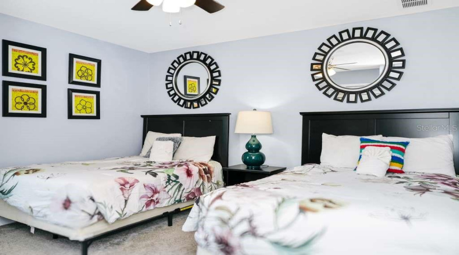 DAVENPORT, Florida 33896, 9 Bedrooms Bedrooms, ,5 BathroomsBathrooms,Residential,For Sale,ROLLING FAIRWAY,0,MFRO6404509