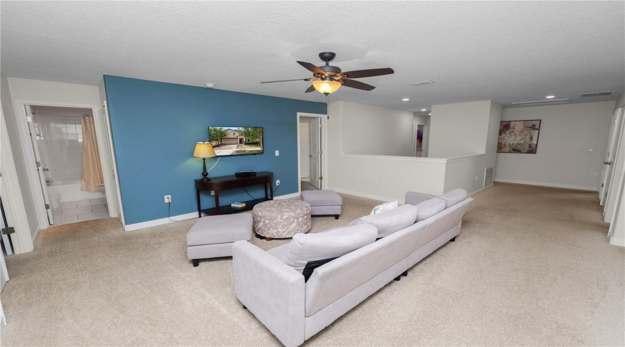 DAVENPORT, Florida 33896, 8 Bedrooms Bedrooms, ,5 BathroomsBathrooms,Residential,For Sale,SCRAMBLE,0,MFRL4961690