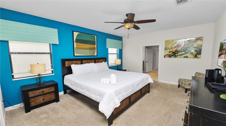 DAVENPORT, Florida 33896, 8 Bedrooms Bedrooms, ,5 BathroomsBathrooms,Residential,For Sale,SCRAMBLE,0,MFRL4961690