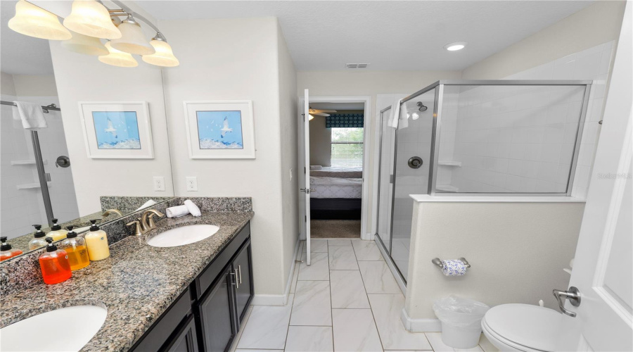 DAVENPORT, Florida 33896, 8 Bedrooms Bedrooms, ,5 BathroomsBathrooms,Residential,For Sale,SCRAMBLE,0,MFRL4961690