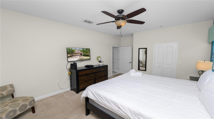 DAVENPORT, Florida 33896, 8 Bedrooms Bedrooms, ,5 BathroomsBathrooms,Residential,For Sale,SCRAMBLE,0,MFRL4961690