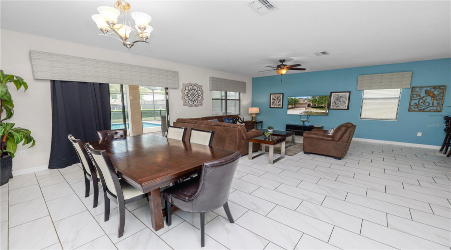 DAVENPORT, Florida 33896, 8 Bedrooms Bedrooms, ,5 BathroomsBathrooms,Residential,For Sale,SCRAMBLE,0,MFRL4961690