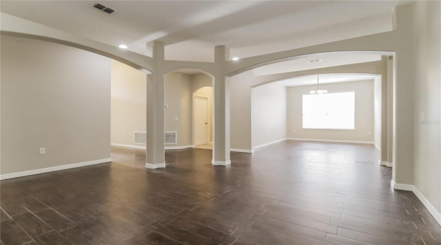 KISSIMMEE, Florida 34746, 3 Bedrooms Bedrooms, ,2 BathroomsBathrooms,Residential,For Sale,THE OAKS,0,MFRC7525948