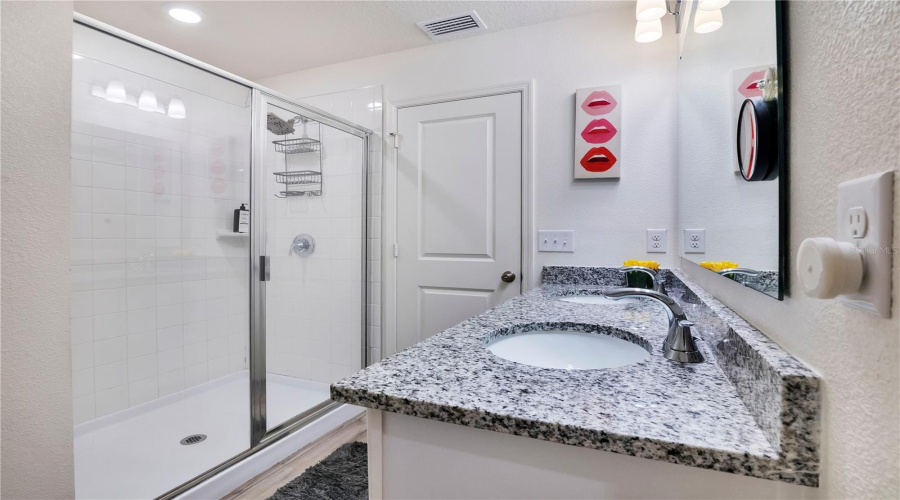 DAVENPORT, Florida 33896, 3 Bedrooms Bedrooms, ,2 BathroomsBathrooms,Residential,For Sale,WESTSIDE HILLS,0,MFRO6403792
