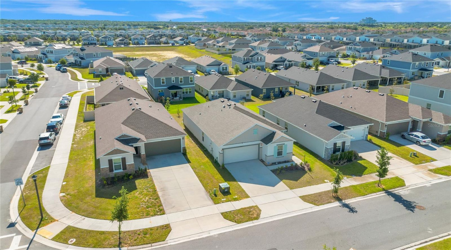 DAVENPORT, Florida 33896, 3 Bedrooms Bedrooms, ,2 BathroomsBathrooms,Residential,For Sale,WESTSIDE HILLS,0,MFRO6403792