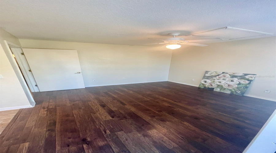 DAVENPORT, Florida 33897, 4 Bedrooms Bedrooms, ,3 BathroomsBathrooms,Residential,For Sale,MANGO,0,MFRS5149549