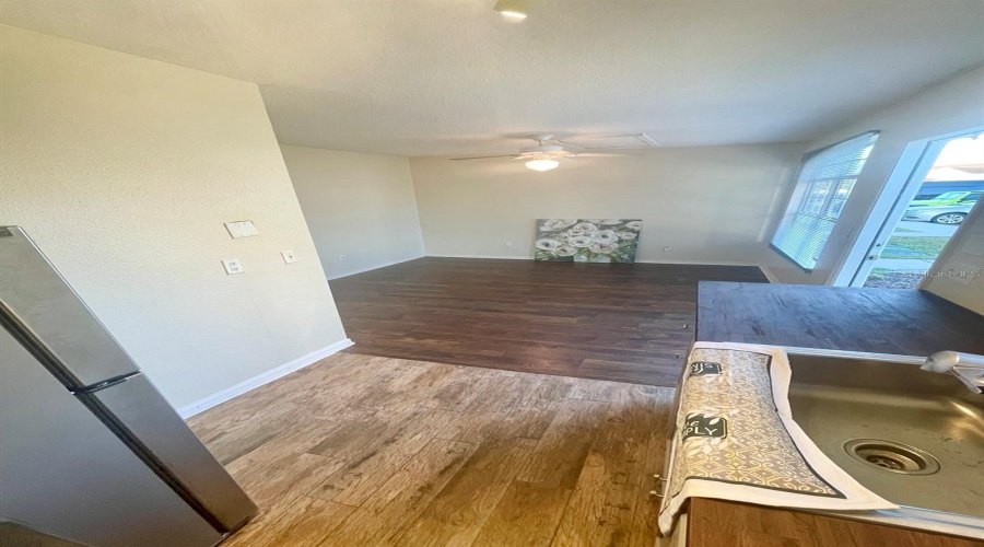 DAVENPORT, Florida 33897, 4 Bedrooms Bedrooms, ,3 BathroomsBathrooms,Residential,For Sale,MANGO,0,MFRS5149549