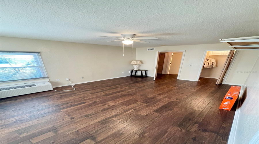DAVENPORT, Florida 33897, 4 Bedrooms Bedrooms, ,3 BathroomsBathrooms,Residential,For Sale,MANGO,0,MFRS5149549