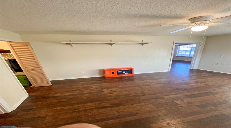 DAVENPORT, Florida 33897, 4 Bedrooms Bedrooms, ,3 BathroomsBathrooms,Residential,For Sale,MANGO,0,MFRS5149549