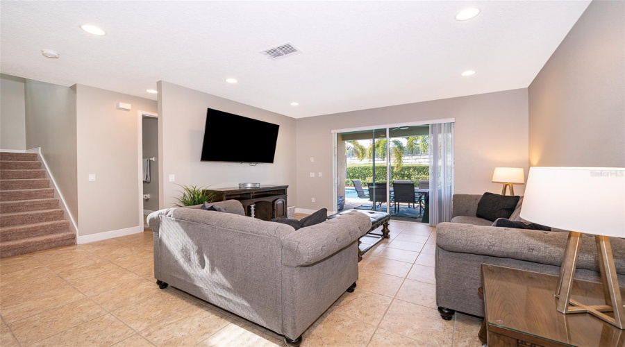 KISSIMMEE, Florida 34747, 8 Bedrooms Bedrooms, ,7 BathroomsBathrooms,Residential,For Sale,PENDANT,0,MFRS5119478