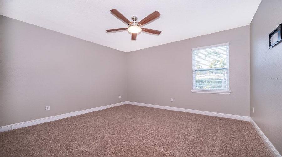 KISSIMMEE, Florida 34747, 8 Bedrooms Bedrooms, ,7 BathroomsBathrooms,Residential,For Sale,PENDANT,0,MFRS5119478