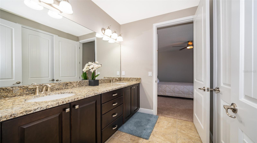 KISSIMMEE, Florida 34747, 8 Bedrooms Bedrooms, ,7 BathroomsBathrooms,Residential,For Sale,PENDANT,0,MFRS5119478