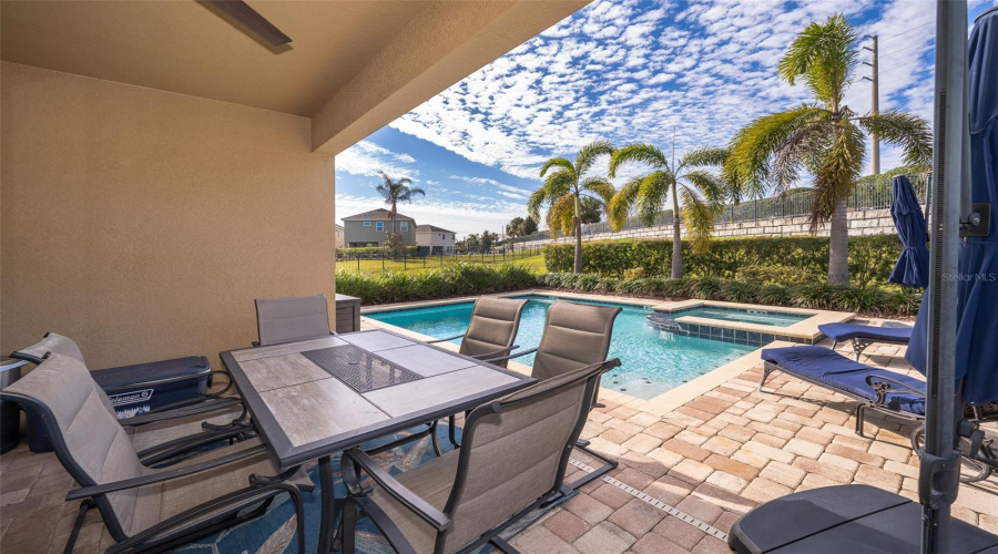 KISSIMMEE, Florida 34747, 8 Bedrooms Bedrooms, ,7 BathroomsBathrooms,Residential,For Sale,PENDANT,0,MFRS5119478