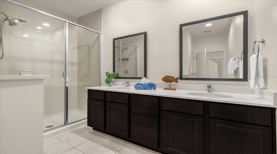 KISSIMMEE, Florida 34746, 2 Bedrooms Bedrooms, ,2 BathroomsBathrooms,Residential,For Sale,TRIUMPH,0,MFRS5149504