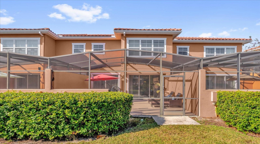 KISSIMMEE, Florida 34746, 2 Bedrooms Bedrooms, ,2 BathroomsBathrooms,Residential,For Sale,TRIUMPH,0,MFRS5149504