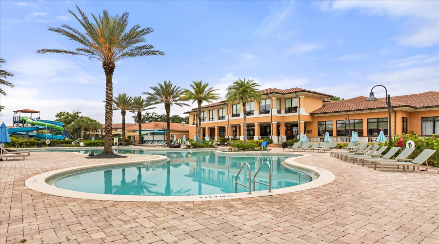 KISSIMMEE, Florida 34746, 2 Bedrooms Bedrooms, ,2 BathroomsBathrooms,Residential,For Sale,TRIUMPH,0,MFRS5149504