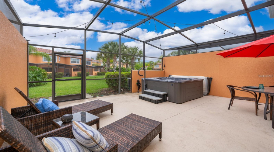 KISSIMMEE, Florida 34746, 2 Bedrooms Bedrooms, ,2 BathroomsBathrooms,Residential,For Sale,TRIUMPH,0,MFRS5149504