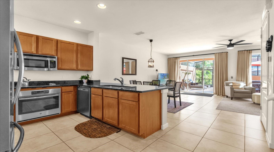 KISSIMMEE, Florida 34746, 2 Bedrooms Bedrooms, ,2 BathroomsBathrooms,Residential,For Sale,TRIUMPH,0,MFRS5149504
