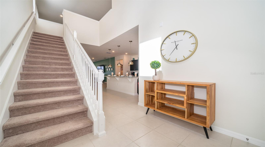 DAVENPORT, Florida 33897, 6 Bedrooms Bedrooms, ,4 BathroomsBathrooms,Residential,For Sale,ALOHA,0,MFRO6263847