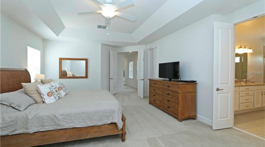REUNION, Florida 34747, 5 Bedrooms Bedrooms, ,5 BathroomsBathrooms,Residential,For Sale,FAIRVIEW,0,MFRO6402962