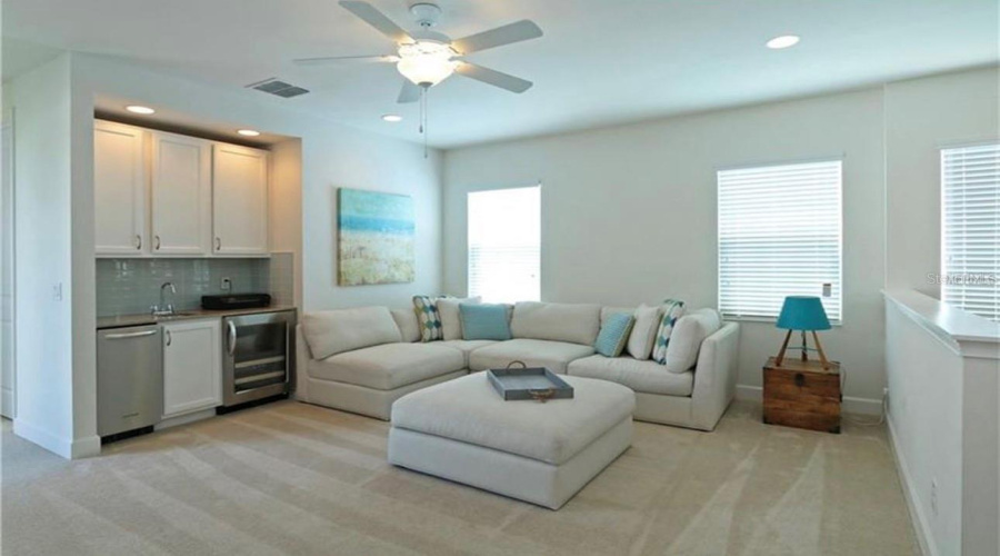 REUNION, Florida 34747, 5 Bedrooms Bedrooms, ,5 BathroomsBathrooms,Residential,For Sale,FAIRVIEW,0,MFRO6402962