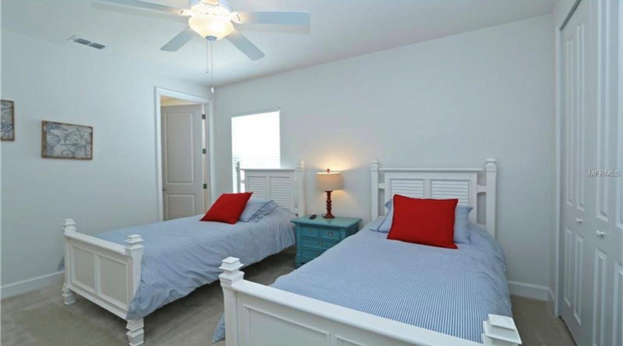 REUNION, Florida 34747, 5 Bedrooms Bedrooms, ,5 BathroomsBathrooms,Residential,For Sale,FAIRVIEW,0,MFRO6402962