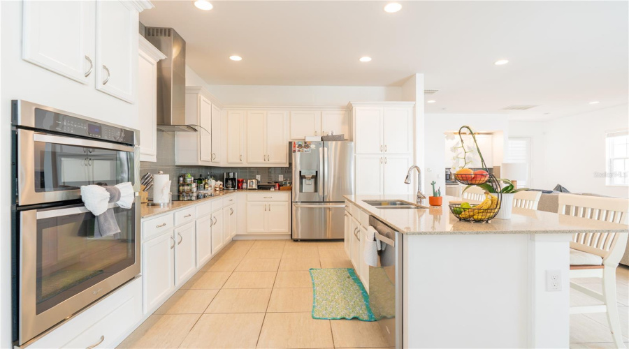 REUNION, Florida 34747, 5 Bedrooms Bedrooms, ,5 BathroomsBathrooms,Residential,For Sale,FAIRVIEW,0,MFRO6402962