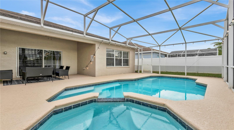 DAVENPORT, Florida 33837, 4 Bedrooms Bedrooms, ,3 BathroomsBathrooms,Residential,For Sale,SAND HILL POINT,0,MFRO6405004