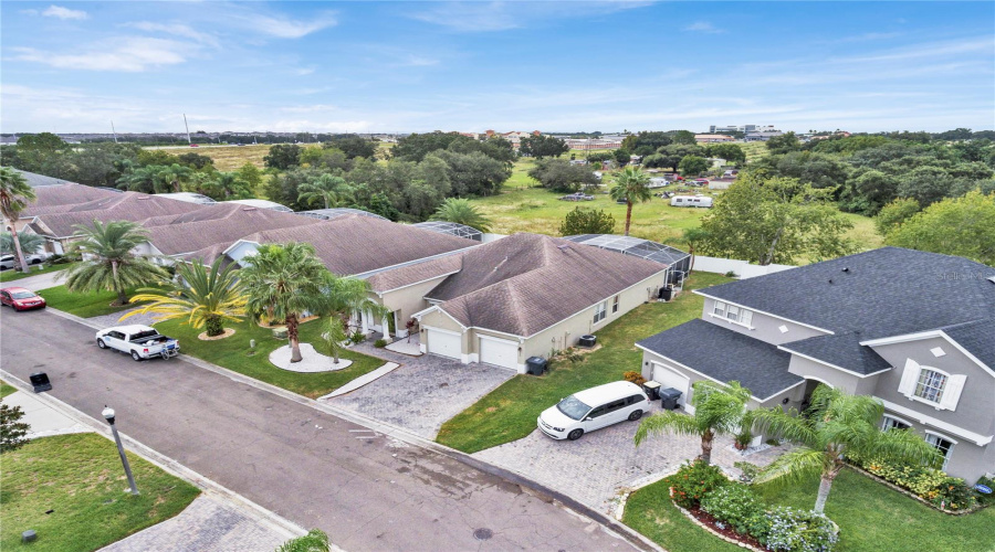 DAVENPORT, Florida 33837, 4 Bedrooms Bedrooms, ,3 BathroomsBathrooms,Residential,For Sale,SAND HILL POINT,0,MFRO6405004