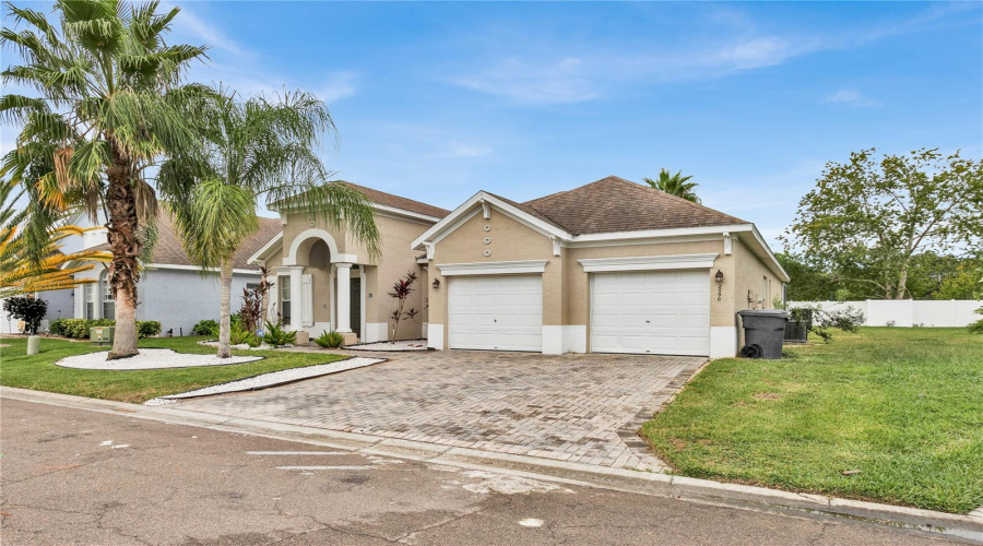 DAVENPORT, Florida 33837, 4 Bedrooms Bedrooms, ,3 BathroomsBathrooms,Residential,For Sale,SAND HILL POINT,0,MFRO6405004