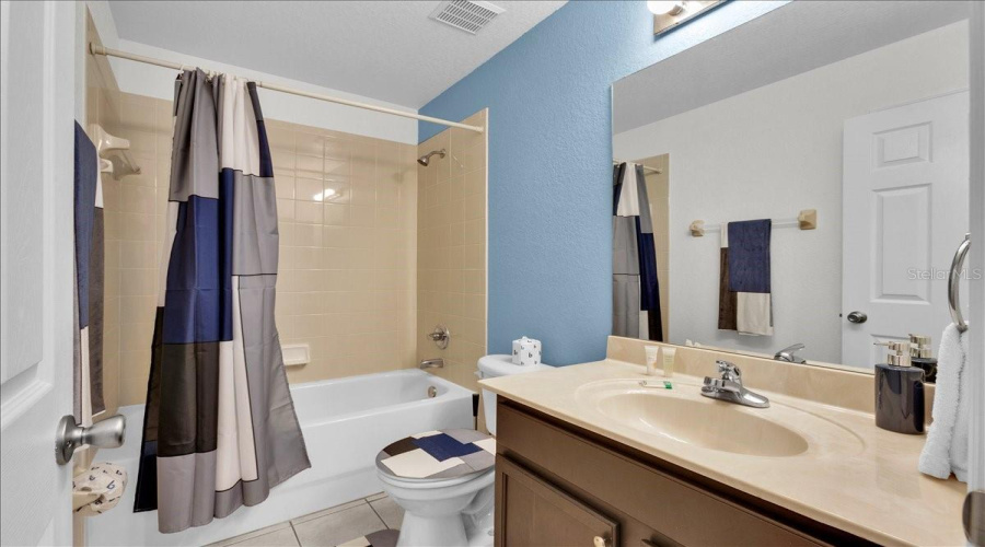 DAVENPORT, Florida 33837, 4 Bedrooms Bedrooms, ,3 BathroomsBathrooms,Residential,For Sale,SAND HILL POINT,0,MFRO6405004