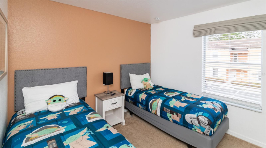 KISSIMMEE, Florida 34746, 4 Bedrooms Bedrooms, ,3 BathroomsBathrooms,Residential,For Sale,CORVETTE,0,MFRTB8504819