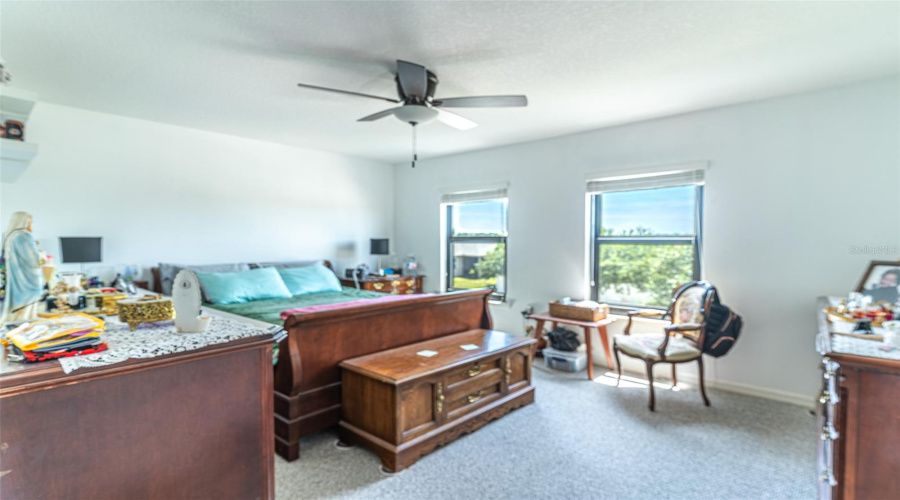 KISSIMMEE, Florida 34746, 4 Bedrooms Bedrooms, ,2 BathroomsBathrooms,Residential,For Sale,BOATING,0,MFRL4961656