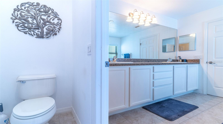 KISSIMMEE, Florida 34746, 4 Bedrooms Bedrooms, ,2 BathroomsBathrooms,Residential,For Sale,BOATING,0,MFRL4961656