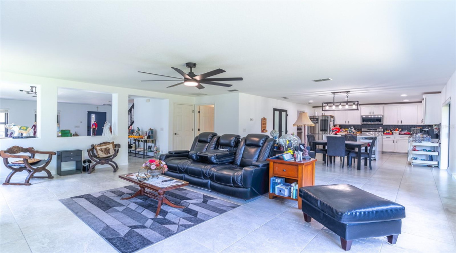 KISSIMMEE, Florida 34746, 4 Bedrooms Bedrooms, ,2 BathroomsBathrooms,Residential,For Sale,BOATING,0,MFRL4961656