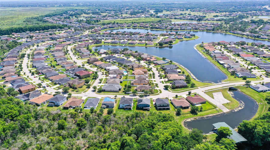 KISSIMMEE, Florida 34746, 4 Bedrooms Bedrooms, ,2 BathroomsBathrooms,Residential,For Sale,BOATING,0,MFRL4961656