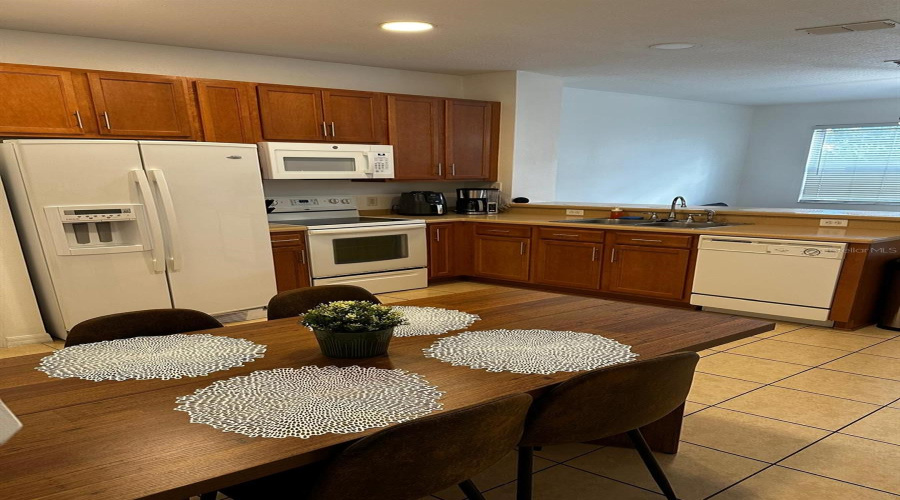 KISSIMMEE, Florida 34746, 3 Bedrooms Bedrooms, ,3 BathroomsBathrooms,Residential,For Sale,DOMINICA,0,MFRG5112123