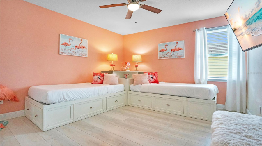 'Flamingo Oasis Suite' (#5)