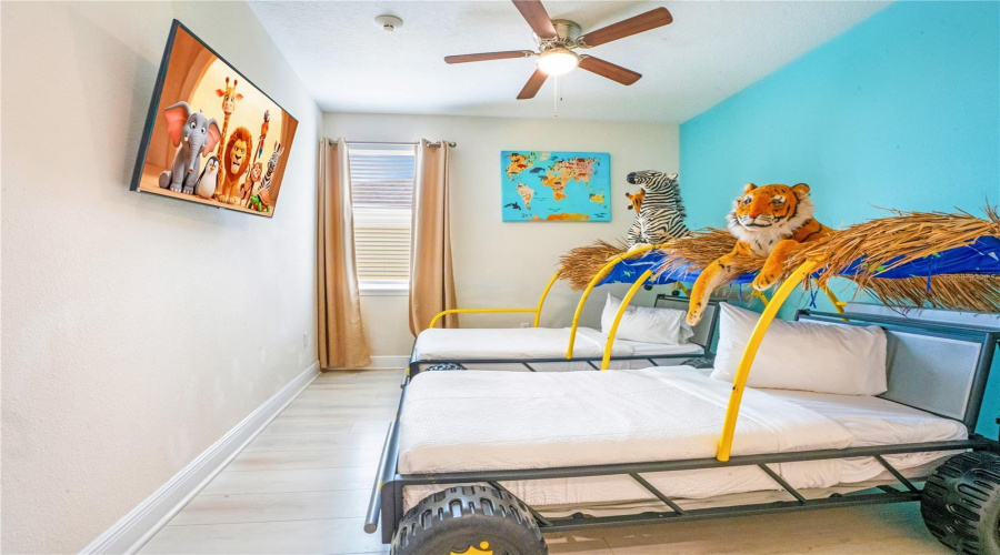 'Wild Safari Adventure Suite - (#6)