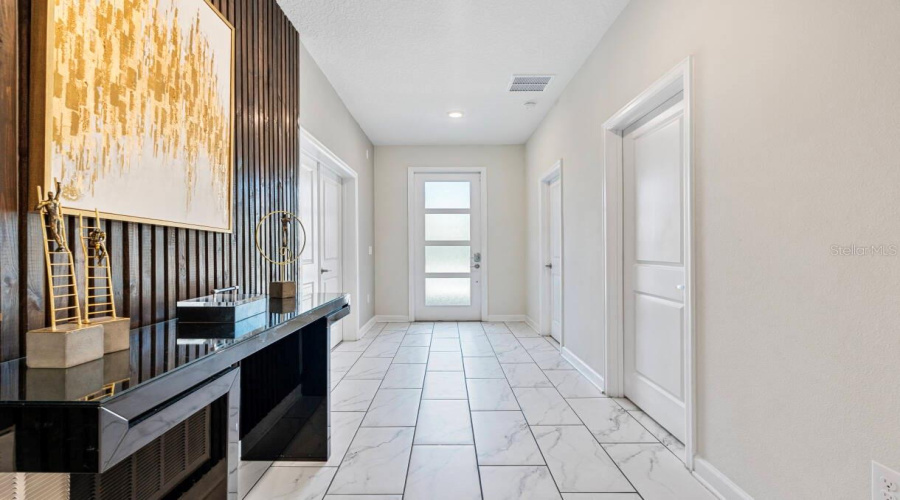 DAVENPORT, Florida 33896, 9 Bedrooms Bedrooms, ,5 BathroomsBathrooms,Residential,For Sale,STICKS,0,MFRO6406193