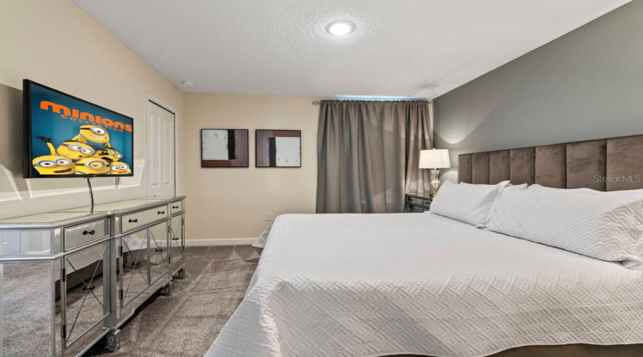 DAVENPORT, Florida 33896, 9 Bedrooms Bedrooms, ,5 BathroomsBathrooms,Residential,For Sale,STICKS,0,MFRO6406193